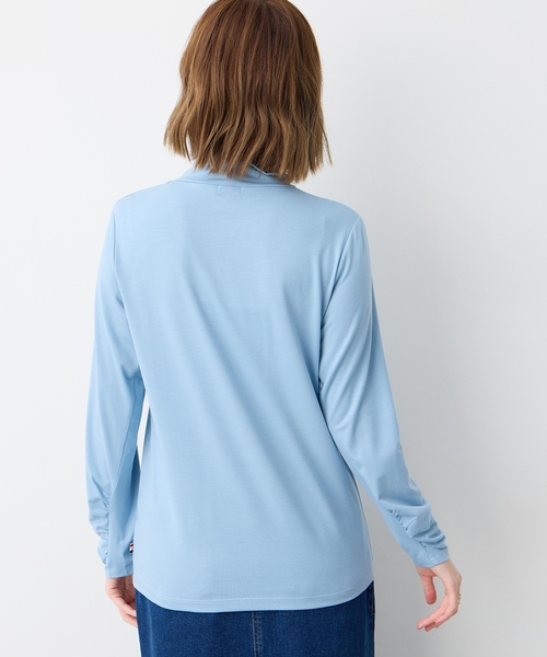 Petit Honfleur(プチオンフルール)の「袖シャーリングハイネックトップス(Tシャツ/カットソー・レディース・アイボリー/ブラック/サックスブルー/グレー・M/L)」の10枚目の写真