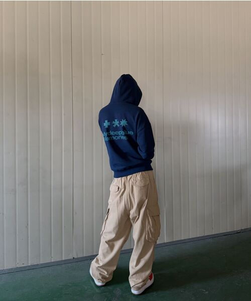 mydeepbluememories（マイディープブルーメモリーズ）の「(zp) MM SYMBOL LOGO 2WAY ZIP-UP (NAVY)（パーカー・レディース・ネイビー・SMALL/LARGE）」の12枚目の写真