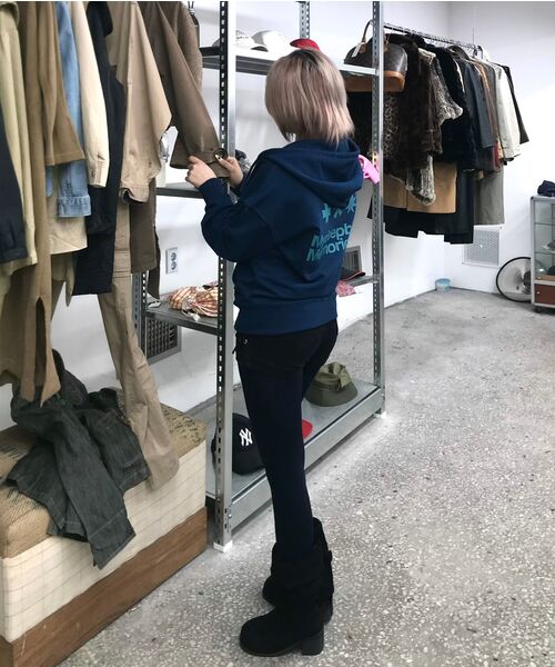 mydeepbluememories（マイディープブルーメモリーズ）の「(zp) MM SYMBOL LOGO 2WAY ZIP-UP (NAVY)（パーカー・レディース・ネイビー・SMALL/LARGE）」の13枚目の写真
