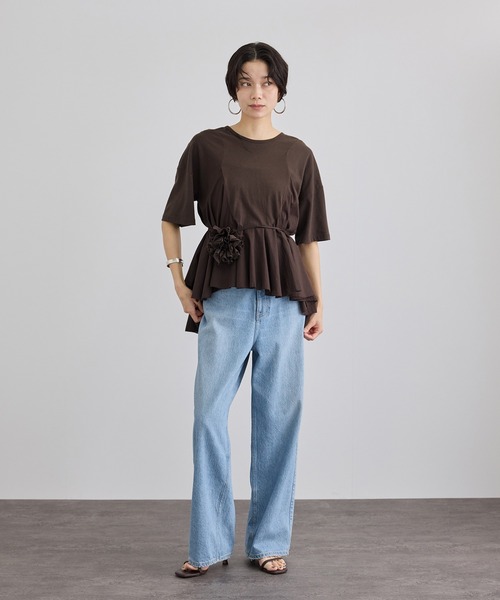AAYUSHI（アユーシ） for SALON】別注ペプラムラッフルTシャツ（T