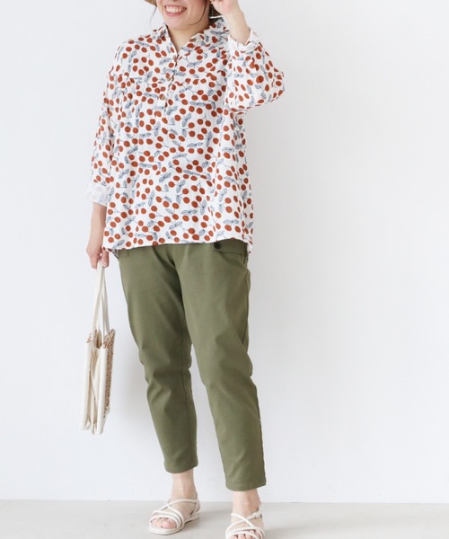 sanpo kuschel(サンポクシェル)の「でこぼこポケットパンツ(その他パンツ・レディース・カーキ/ホワイト・M/L)」の7枚目の写真