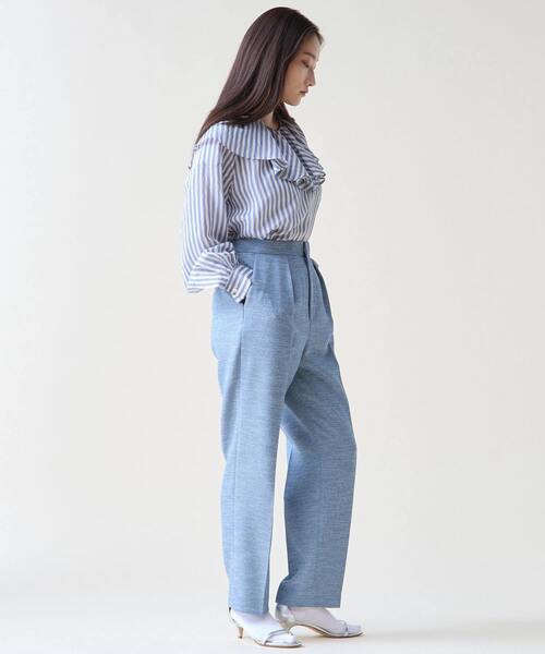 Tiara(ティアラ)の「タックテーパードパンツ(スラックス・レディース・ブラック/ブルー/ベージュ・2/3/4)」の12枚目の写真