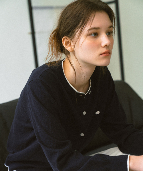 YUPPE(ヨッペ)の「レイヤードカシミヤカーディガン_ネイビー(ニット/セーター・レディース・その他・ONE)」の3枚目の写真