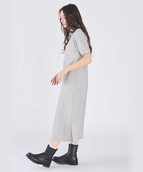 To b. by agnes b.(トゥービーバイアニエスベー)の「WEBスペシャル ピケ ジャージー 半袖 ポロ ワンピース(ワンピース・レディース・グレー・FREE)」の4枚目の写真