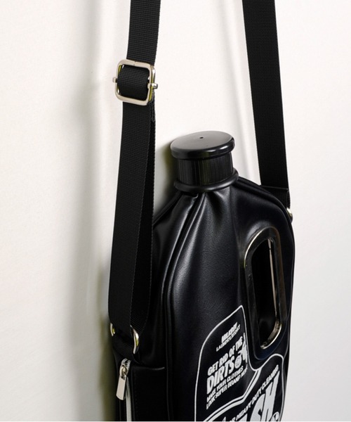 MILKBOY(ミルクボーイ)の「SOAP BOTTLE バッグ(ショルダーバッグ・メンズ・B/A・FREE)」の13枚目の写真