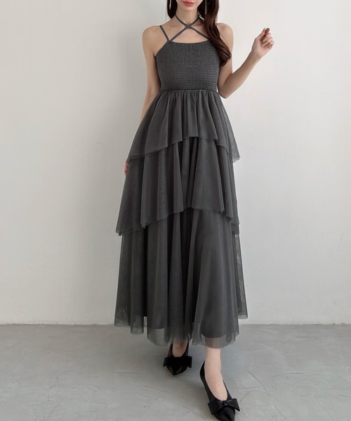 Meiru(メイル)の「ティアードシアーシャーリングキャミワンピース(ワンピース・レディース・チャコール/ブラック/アイボリー・LARGE/MEDIUM/SMALL)」の12枚目の写真