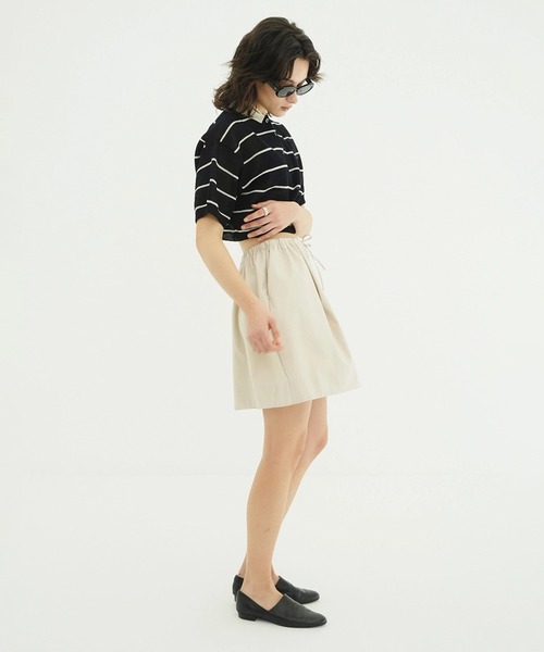 CLANE(クラネ)の「SPONGY SHEER POLO KNIT TOPS(ポロシャツ・レディース・アイボリー/ネイビー・1/2)」の14枚目の写真