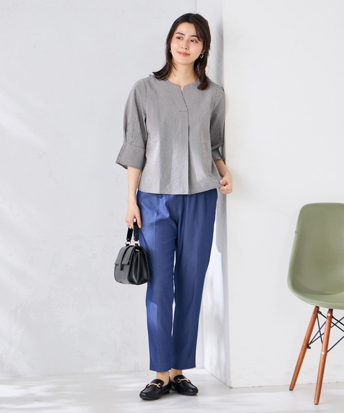 a.v.v（アーヴェヴェ）の「［支持率NO.1/接触冷感/速乾/UVカット/イージーケア］イージーテーパードパンツ（スラックス・レディース・ブラック/ベージュ/ダークグレー/インディゴブルー/グリーン/ネイビー・LARGE/MEDIUM/SMALL/X-SMALL/X-LARGE）」の10枚目の写真