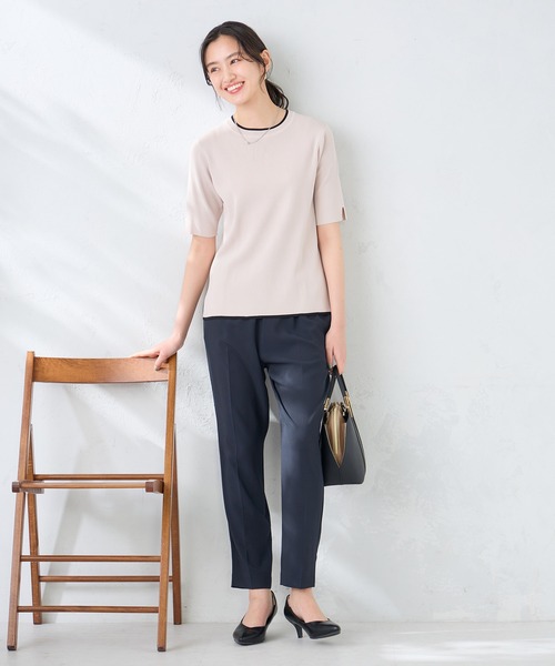 a.v.v（アーヴェヴェ）の「［支持率NO.1/接触冷感/速乾/UVカット/イージーケア］イージーテーパードパンツ（スラックス・レディース・ブラック/ベージュ/ダークグレー/インディゴブルー/グリーン/ネイビー・LARGE/MEDIUM/SMALL/X-SMALL/X-LARGE）」の22枚目の写真