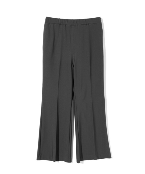 MIDIUMISOLID(ミディウミソリッド)の「MIDIUMISOLID for Ladies エッセンシャルフレアパンツ(その他パンツ・レディース・ブラウン/ブラック/ライトグレー・36/38)」の2枚目の写真