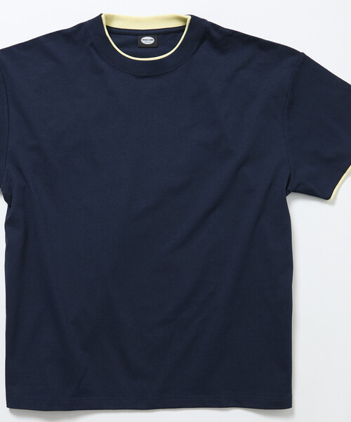 FREAK'S STORE(フリークスストア)の「限定展開 リラックスフィット 配色フェイクレイヤード クルーネック Tシャツ(Tシャツ/カットソー・メンズ・ネイビー/ダークグレー/ホワイト/チャコールグレー・LARGE/MEDIUM/SMALL)」の14枚目の写真