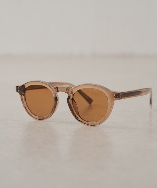 Chico(チコ)の「太ぶちカラーレンズサングラス(サングラス・レディース・ブラウン/ベージュ/ブラック・FREE)」の3枚目の写真