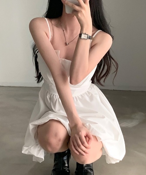 FAVORITO(ファヴォリート)の「リボンキャミワンピース(ワンピース・レディース・ブラック/ホワイト・F)」の3枚目の写真