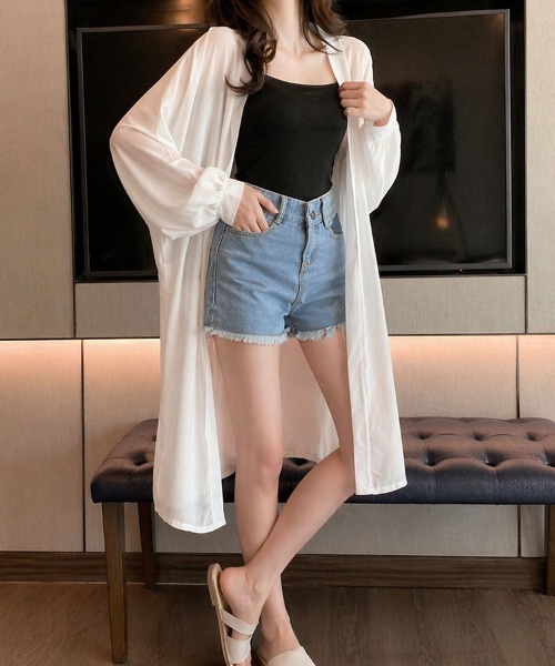 mielu(ミエル)の「シアーロングガウンカーディガン(カーディガン/ボレロ・レディース・ホワイト/グリーン・LARGE/MEDIUM)」の3枚目の写真