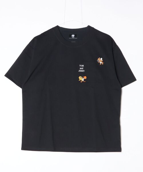 Tom&Jerry(トムアンドジェリー)の「【TOM&JERRY/トムとジェリー】キャラクター刺繍デザイン半袖ポケ付きTシャツ(吸水速乾) ユニセックス(Tシャツ/カットソー・メンズ・オフホワイト/ブラック/ホワイト/スミクロ・MEDIUM/LARGE)」の10枚目の写真