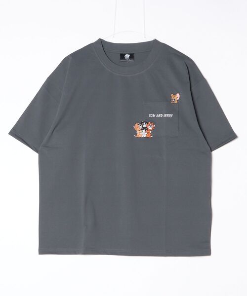 Tom&Jerry(トムアンドジェリー)の「【TOM&JERRY/トムとジェリー】キャラクター刺繍デザイン半袖ポケ付きTシャツ(吸水速乾) ユニセックス(Tシャツ/カットソー・メンズ・オフホワイト/ブラック/ホワイト/スミクロ・MEDIUM/LARGE)」の12枚目の写真
