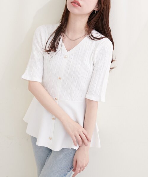 natural couture(ナチュラルクチュール)の「ケーブル編みペプラムニット(ニット/セーター・レディース・ネイビー/ミント/ラベンダー/オフホワイト/サックスブルー・FREE)」の8枚目の写真