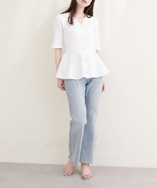 natural couture(ナチュラルクチュール)の「ケーブル編みペプラムニット(ニット/セーター・レディース・ネイビー/ミント/ラベンダー/オフホワイト/サックスブルー・FREE)」の9枚目の写真