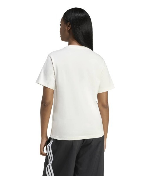 adidas（アディダス）の「アディダス adidas COLLEGIATE グラフィック Tシャツ（Tシャツ/カットソー・レディース・ブラック/ベージュ/オフホワイト・S/M/L/XL）」の8枚目の写真