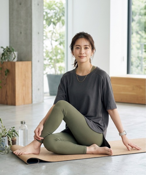 MULEXS(ミューレクス)の「シルケットコットン100% ラウンドヘム ビッグシルエット 5分袖 Tシャツ オーバーサイズ(Tシャツ/カットソー・レディース・グリーン系/チャコールグレー/スカイブルー/イエロー・M/L)」の22枚目の写真