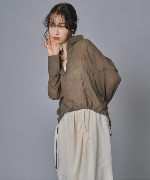 terrace（テラス）の「ドロストヘムスキッパーガーゼブラウス（シャツ/ブラウス・レディース・ブラック/ブラウン/オフホワイト・FREE）」の6枚目の写真
