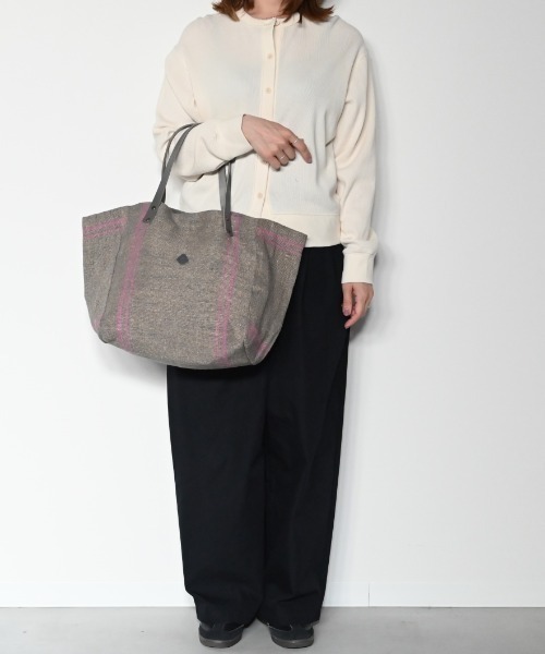 CLEDRAN(クレドラン)の「【A4サイズも入る大容量】CL3913 HAND&WORK COTTON JUTE STRIPE TOTE L(トートバッグ・レディース・ベージュ/ブルーグレー/ブルー/グレー/ブラック・FREE)」の12枚目の写真