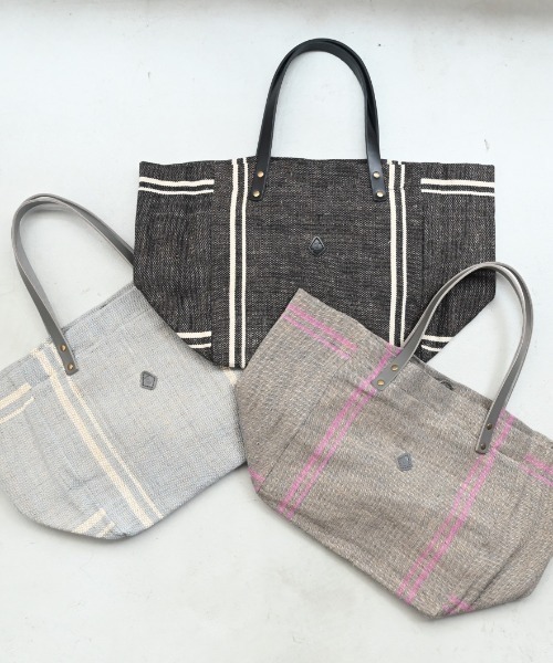 CLEDRAN(クレドラン)の「【A4サイズも入る大容量】CL3913 HAND&WORK COTTON JUTE STRIPE TOTE L(トートバッグ・レディース・ベージュ/ブルーグレー/ブルー/グレー/ブラック・FREE)」の13枚目の写真