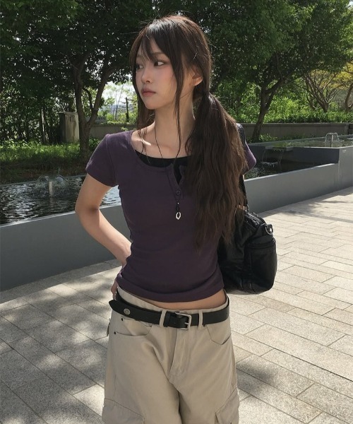 anyonemore(エニワンモア)の「ビッグフラップポケット切替カーゴワイドパンツ(その他パンツ・レディース・ベージュ・LARGE/MEDIUM)」の12枚目の写真