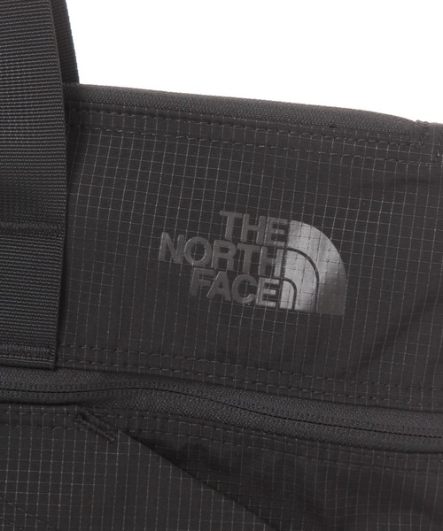 THE NORTH FACE(ザノースフェイス)の「【THE NORTH FACE(ザ・ノース・フェイス)】RAFTER トートバッグ(ハンドバッグ・メンズ・その他1/ブラック・FREE)」の10枚目の写真