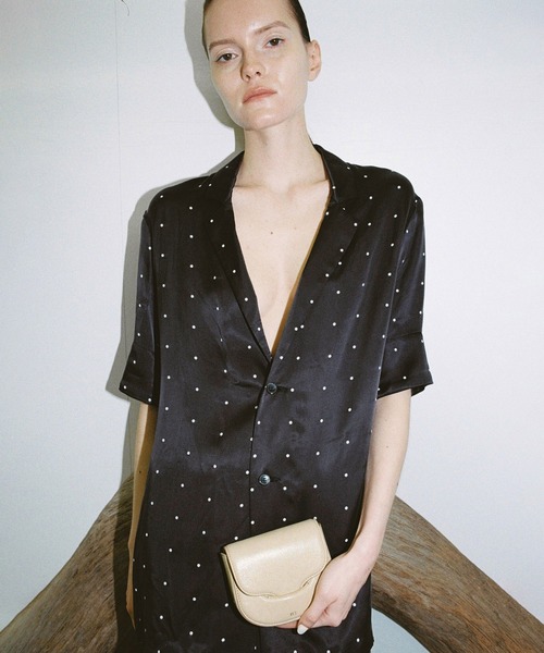 ADAM ET ROPE'(アダムエロペ)の「【PFT】Flap Mini Shoulder Bag(ショルダーバッグ・レディース・ベージュ・FREE)」の21枚目の写真
