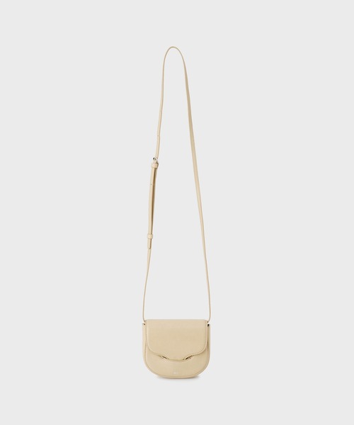 ADAM ET ROPE'(アダムエロペ)の「【PFT】Flap Mini Shoulder Bag(ショルダーバッグ・レディース・ベージュ・FREE)」の8枚目の写真