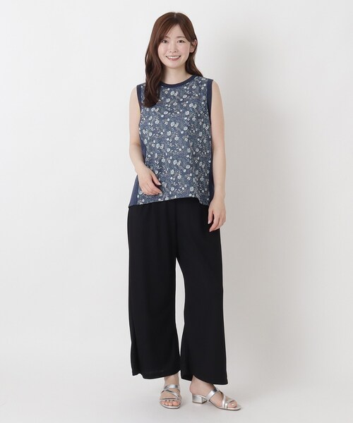 one'sterrace(ワンズテラス)の「花柄プリント 天竺切替 タンクトップ(Tシャツ/カットソー・レディース・ネイビー系5/ホワイト系9/アイボリー系8・02)」の6枚目の写真