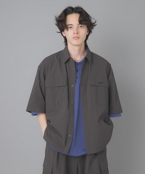 SENSE OF PLACE by URBAN RESEARCH(センスオブプレイスバイアーバンリサーチ)の「『別注』Converse×SENSE OF PLACE JACK PURCELLショートスリーブシャツ(シャツ/ブラウス・メンズ・チャコールグレー/ブラック・MEDIUM/LARGE/SMALL)」の17枚目の写真