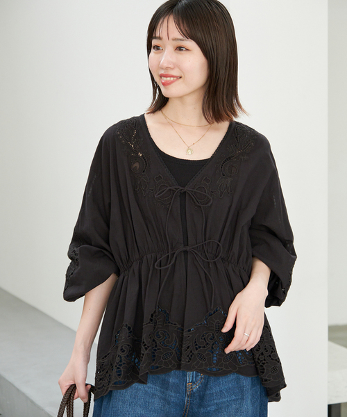 SLOBE IENA(スローブイエナ)の「India刺繍カーデブラウス(シャツ/ブラウス・レディース・ブラック・FREE)」の6枚目の写真
