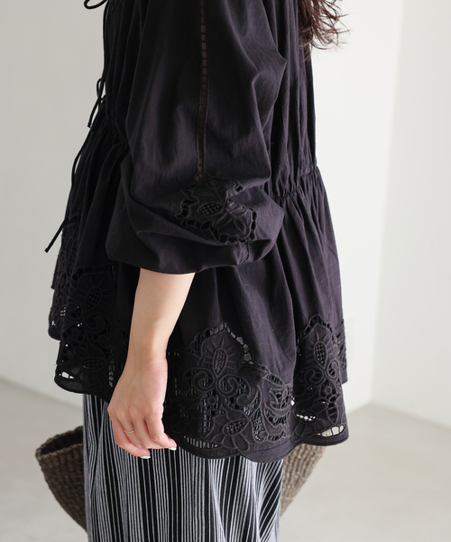 SLOBE IENA(スローブイエナ)の「India刺繍カーデブラウス(シャツ/ブラウス・レディース・ブラック・FREE)」の16枚目の写真