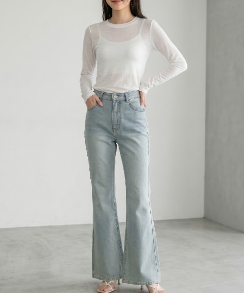 Nulli(ヌリ)の「フレアデニムパンツ(デニムパンツ・レディース・ブルー/ブラック/ワンウォッシュ・MEDIUM/SMALL)」の17枚目の写真