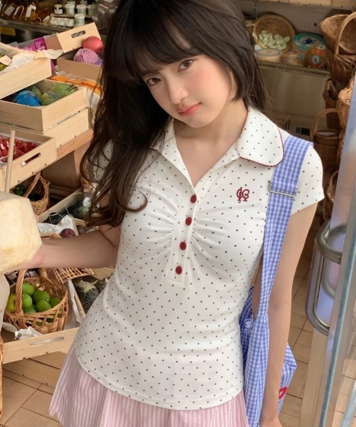 DIAVEL(ディアベル)の「26ss ドット柄フロントギャザーポロトップス(Tシャツ/カットソー・レディース・ホワイト・M)」の3枚目の写真