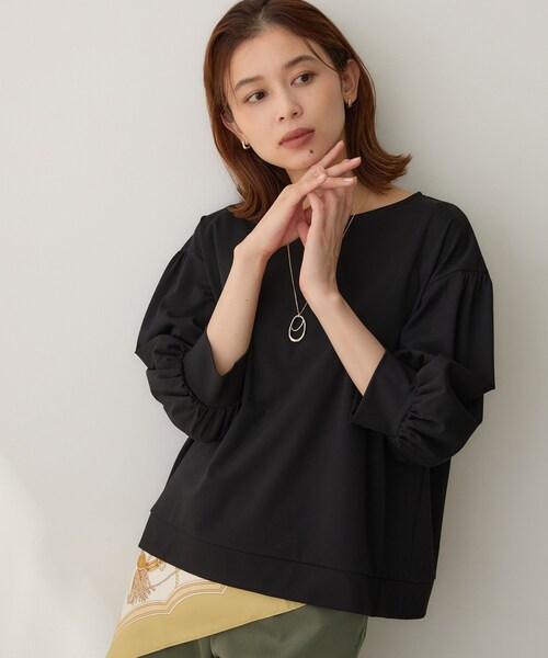 UNTITLED(アンタイトル)の「【楽にきれい見え/体型カバー】パフスリーブジャージトップス(Tシャツ/カットソー・レディース・ブラック/ナチュラル/オフホワイト・00/02/04/48/50/44)」の2枚目の写真