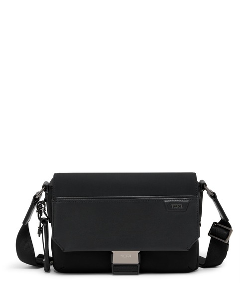 TUMI（トゥミ）の「Tumi Luanda Flight Bag（ショルダーバッグ）」 - WEAR