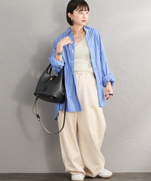 VIOLAd'ORO（ヴィオラドーロ）の「[VIOLAd’ORO/ヴィオラドーロ] TREO イタリアンレザー Wフェイスレザーベルト トートバッグ（トートバッグ・レディース・ブラック・ONE SIZE）」の6枚目の写真