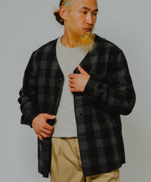 BIG MIKE(ビッグマイク)の「BIG MIKE ビッグマイク /26秋冬新作 ヘビーフランネル Vネック ワークカーディガン セットアップ対応 ストライプ柄 チェック柄 //// 102636250(カーディガン/ボレロ・メンズ・ブラック×グレー/ブラウン系その他/ブルー系その他/ストライプ・MEDIUM/X-LARGE/LARGE)」の2枚目の写真