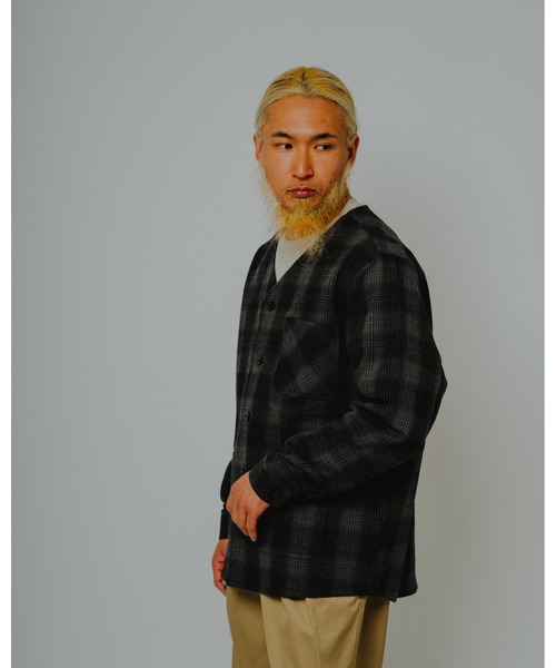 BIG MIKE(ビッグマイク)の「BIG MIKE ビッグマイク /26秋冬新作 ヘビーフランネル Vネック ワークカーディガン セットアップ対応 ストライプ柄 チェック柄 //// 102636250(カーディガン/ボレロ・メンズ・ブラック×グレー/ブラウン系その他/ブルー系その他/ストライプ・MEDIUM/X-LARGE/LARGE)」の13枚目の写真