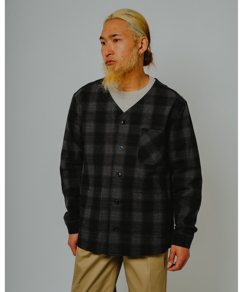 BIG MIKE(ビッグマイク)の「BIG MIKE ビッグマイク /26秋冬新作 ヘビーフランネル Vネック ワークカーディガン セットアップ対応 ストライプ柄 チェック柄 //// 102636250(カーディガン/ボレロ・メンズ・ブラック×グレー/ブラウン系その他/ブルー系その他/ストライプ・MEDIUM/X-LARGE/LARGE)」の14枚目の写真