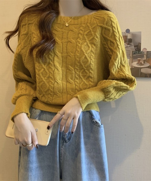 LUCPY（ラクピー）の「ケーブル編みボートネックニットプルオーバー（その他トップス・レディース・ホワイト/ベージュ/ブラック/キャメル/グリーン/レッド・FREE）」の5枚目の写真