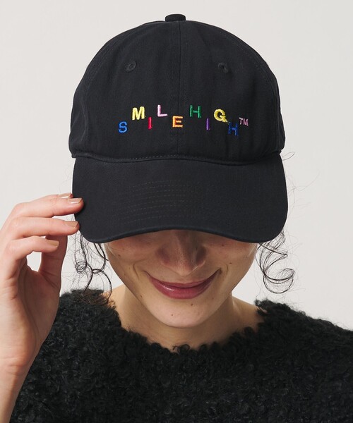 BEAUTY&YOUTH UNITED ARROWS(ビューティーアンドユースユナイテッドアローズ)の「【別注】<TOKI>ロゴキャップ(キャップ・レディース・ベージュ/ネイビー/ブラック・FREE)」の1枚目の写真