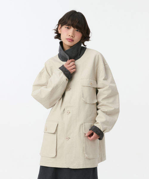 OHESHIO（オヘシオ）の「リバーシブルフローラルコットンジャケット、ベージュ（ミリタリージャケット・レディース・その他・FREE）」の2枚目の写真