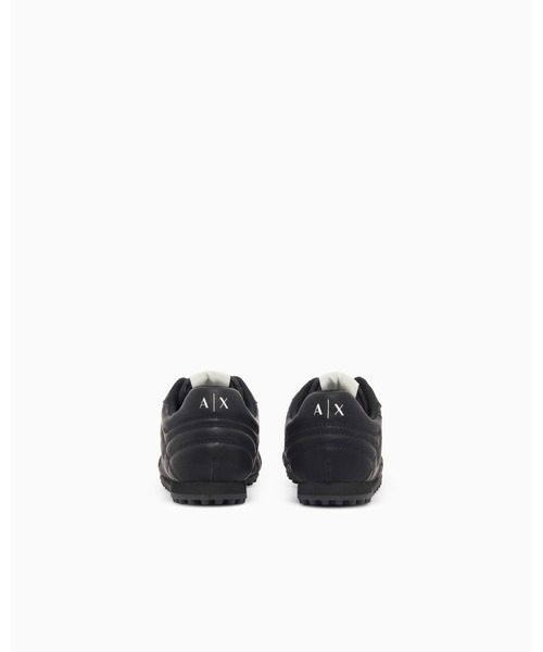 ARMANI EXCHANGE（アルマーニエクスチェンジ）の「【A|X アルマーニ エクスチェンジ】キルテッド レースアップスニーカー（スニーカー・メンズ・オフホワイト/ブラック・6.5/10/9/9.5/8.5/7/6/5.5/8/7.5）」の5枚目の写真