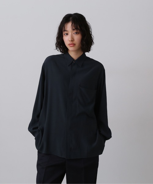 YLEVE(イレーヴ)の「YLEVE / RAYON DE CHINE SHIRT(シャツ/ブラウス・レディース・グレー/イエロー・1/0)」の16枚目の写真