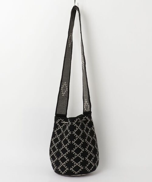 MASSIVE STORE（マッシブストア）の「【Luna Opera/ルナオペラ】WAYUU BAG M / BLACK（ショルダーバッグ・メンズ・ブラック・FREE）」の2枚目の写真