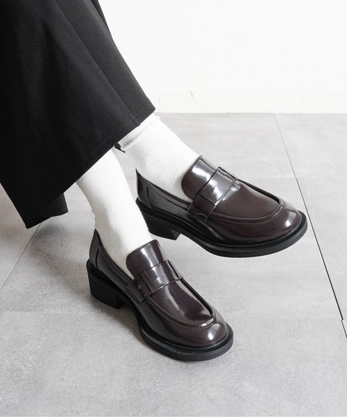 Fabby fabby(ファビィーファビィー)の「4.8cmボリュームソールチャンキーヒールローファー(ローファー・レディース・ブラック系その他/ブラウン/ブラック・MEDIUM/LARGE)」の8枚目の写真